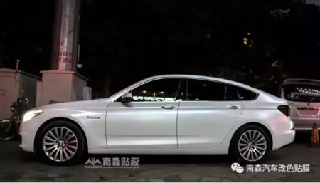 宝马535i车身改色电光白案例 全国招收加盟培训